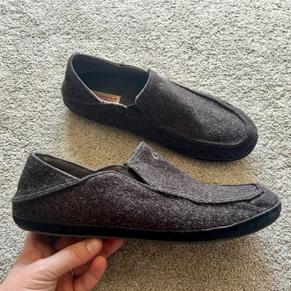 Olukai Moloa Hulu Slippers Men's 12 Charcoal Wool Slip On Comfort Loafers - Picture 1 of 6